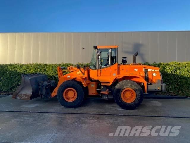 Doosan DL 200 Pás carregadoras de rodas