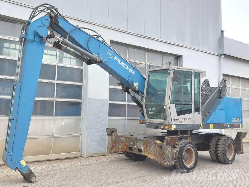 Fuchs MHL 320 F Manipuladores de resíduos / indústria