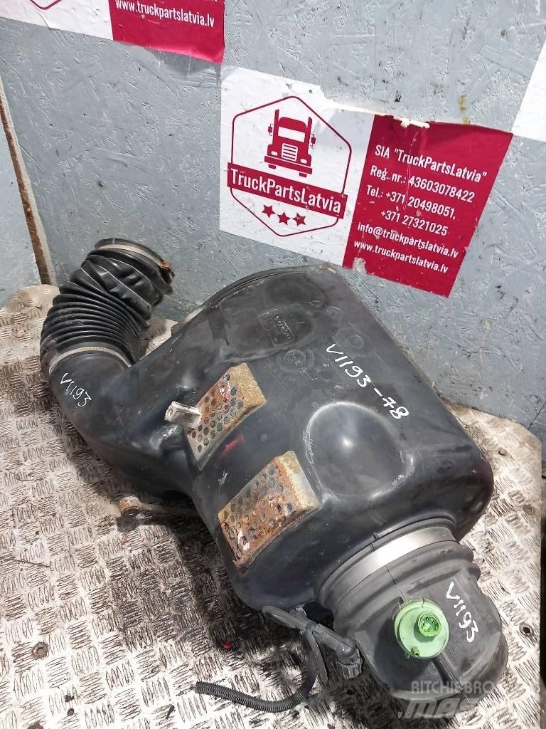 Volvo FH 12     3979505 Cabines e interior