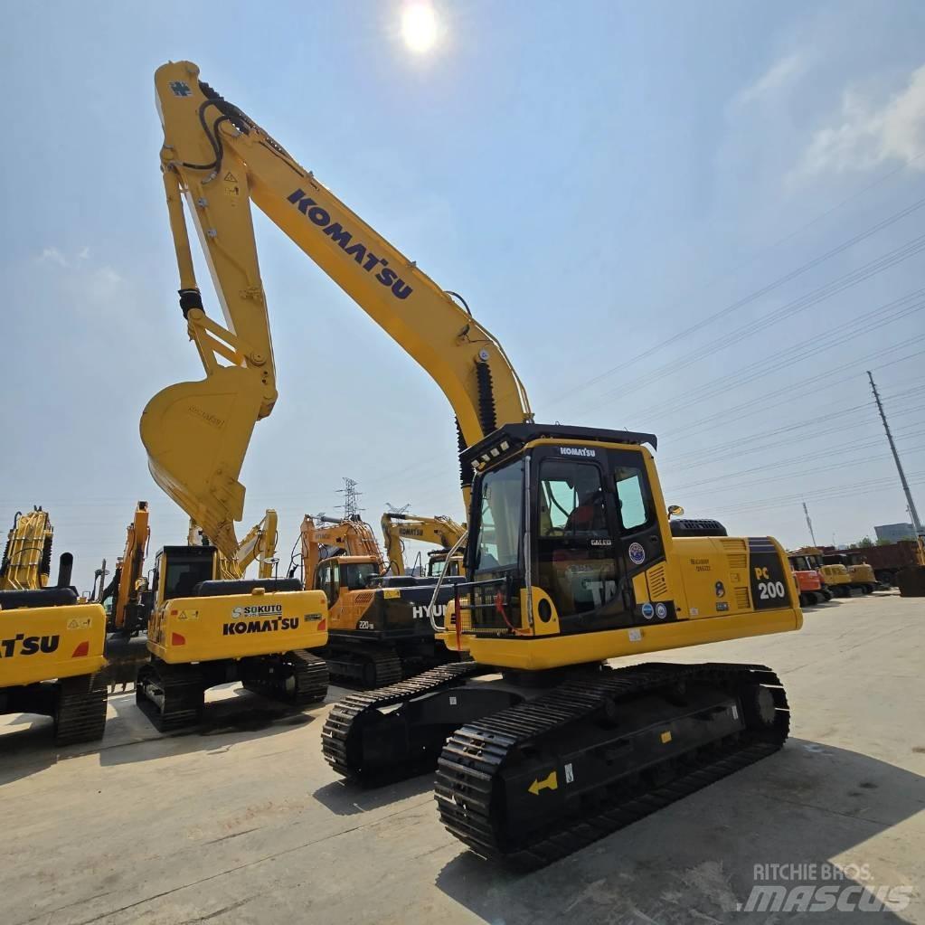Komatsu PC 200-8 Escavadoras de rastos