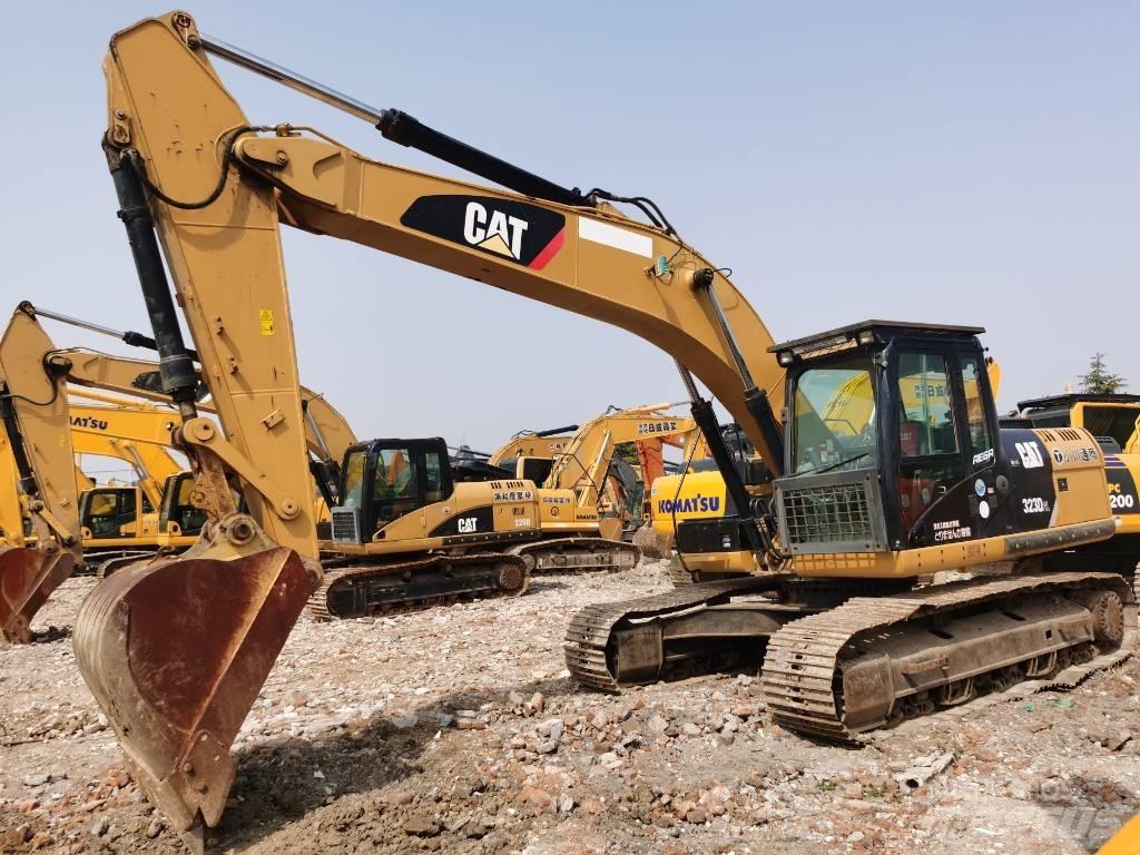 CAT 323 D L Escavadoras de rastos