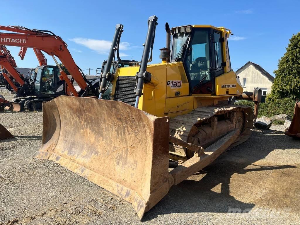 New Holland D180 Dozers - Tratores rastos