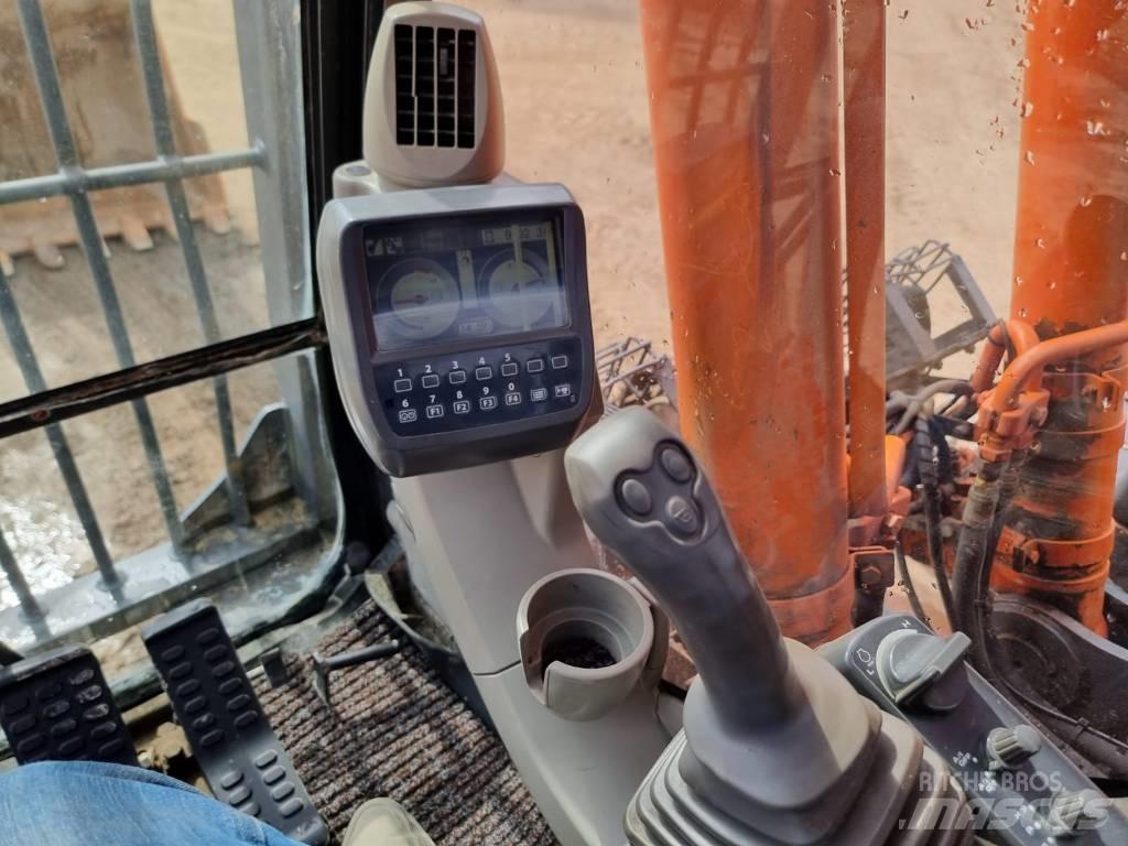 Hitachi ZX 250 LC-3 Escavadoras de rastos