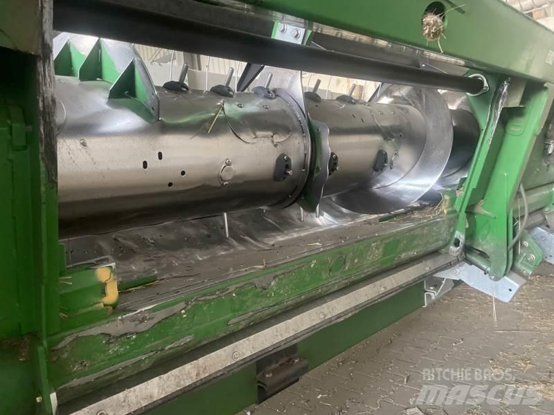 John Deere 635 X Cabeças de ceifeiras