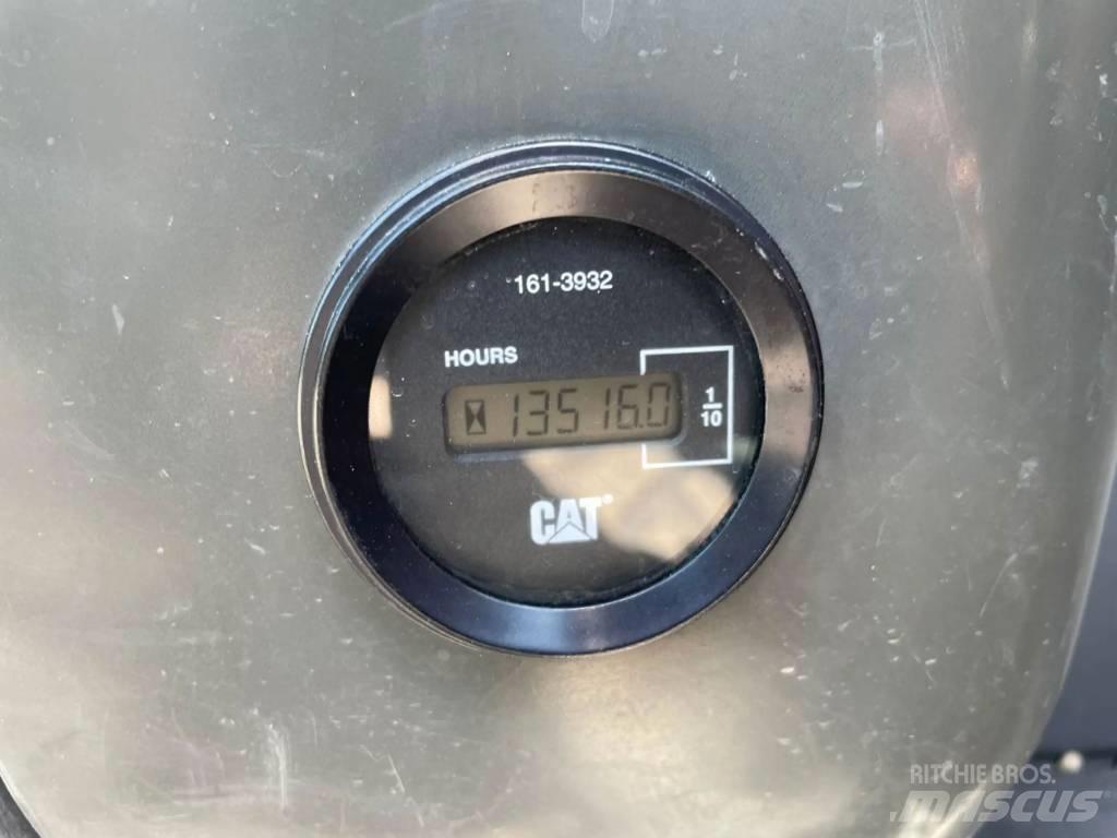 CAT 320D L Escavadoras de rastos