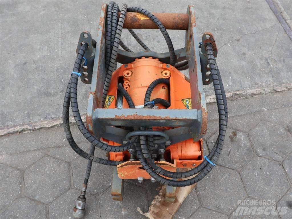  TILT ROTATOR TR07 Conectores