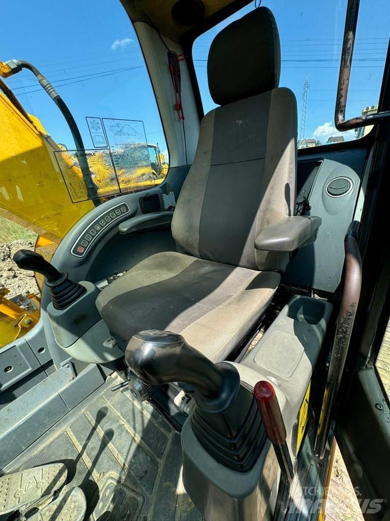 JCB JS 160 LC Escavadoras de rastos