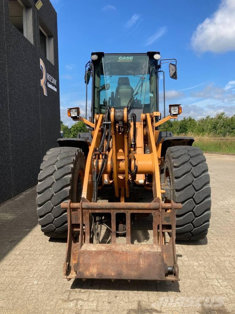 CASE 621 F XR Pás carregadoras de rodas