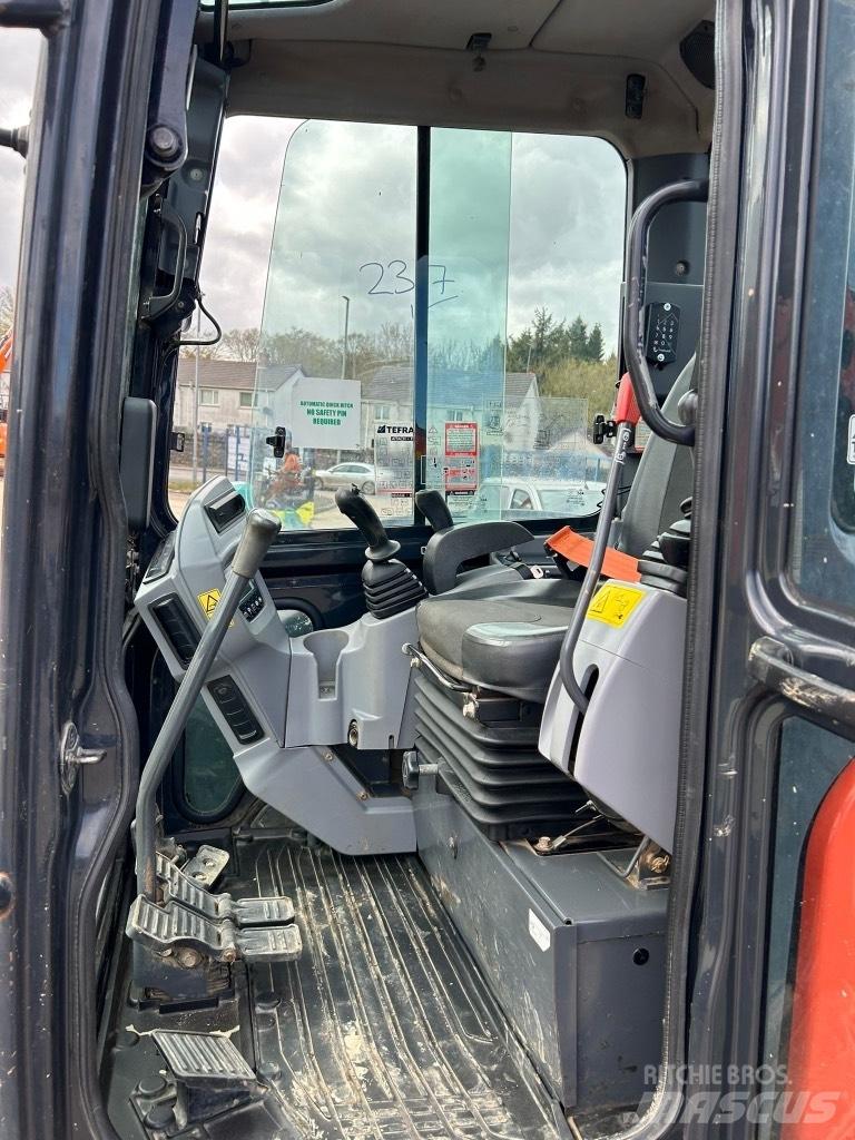 Kubota U48-4 Mini Escavadoras <7t