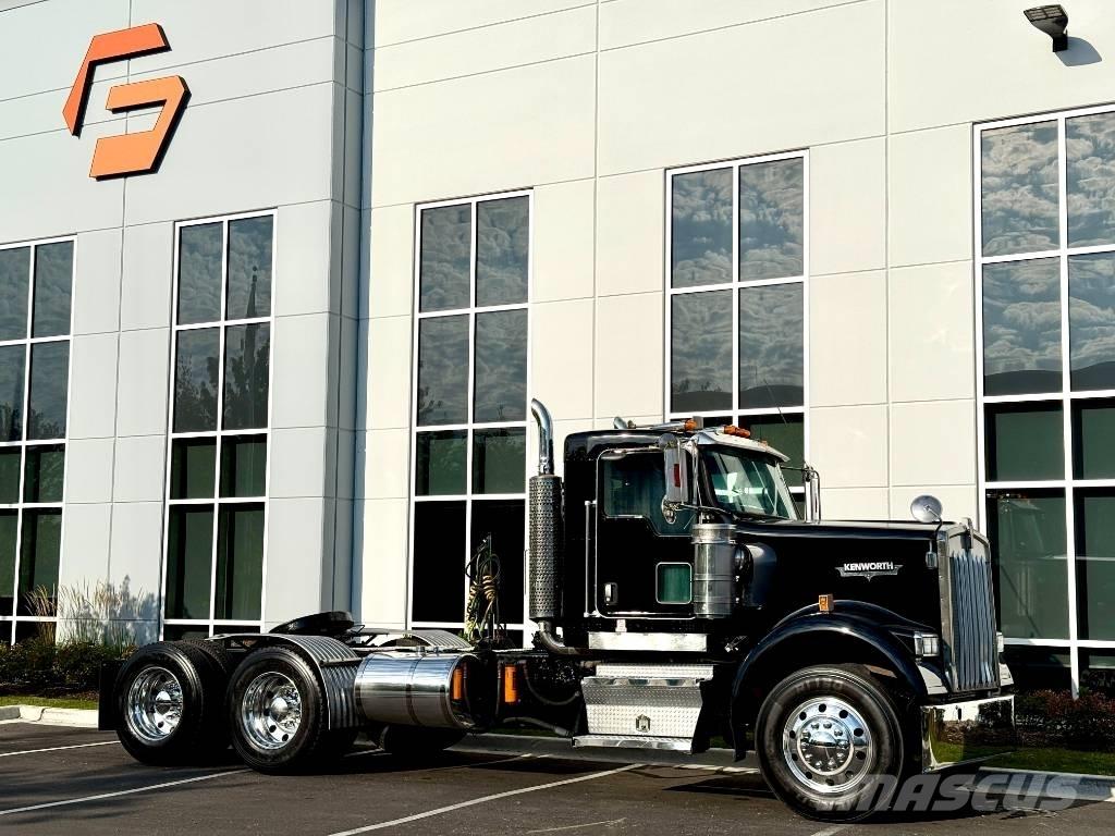 Kenworth W 900 Tractores (camiões)