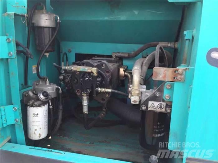 Kobelco SK 200-8 Escavadoras de rastos