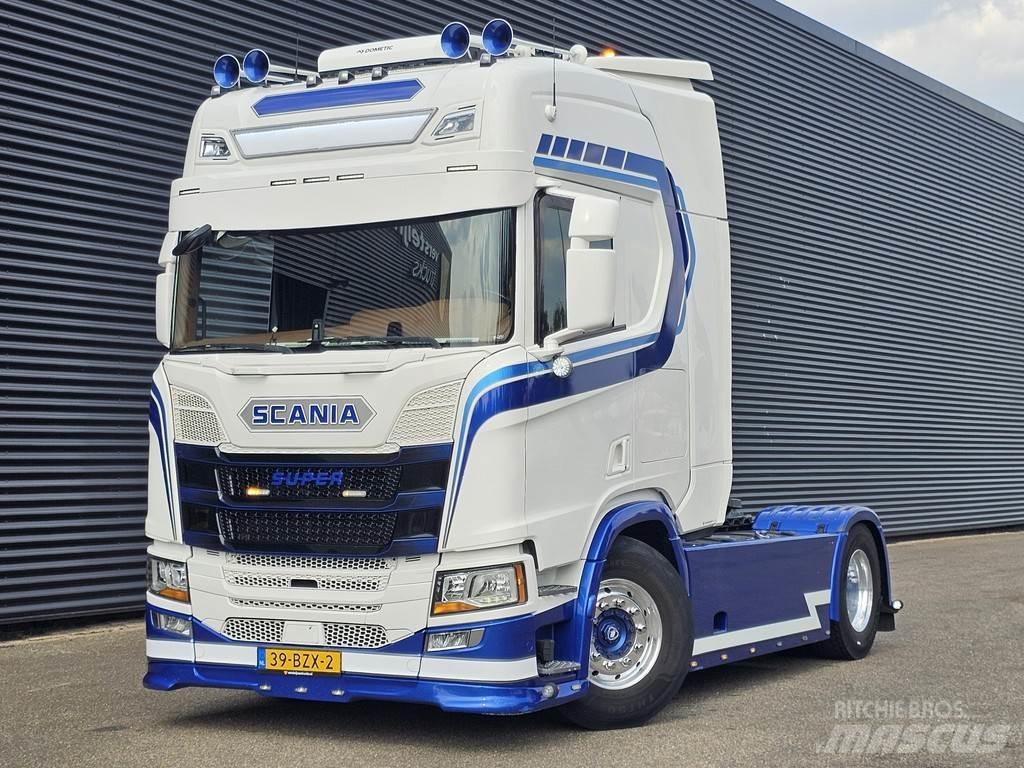 Scania R450 Tractores (camiões)