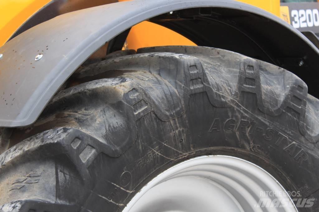 JCB Fastrac 3200 Tratores Agrícolas usados