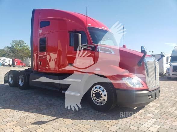 Kenworth T680 Tractores (camiões)