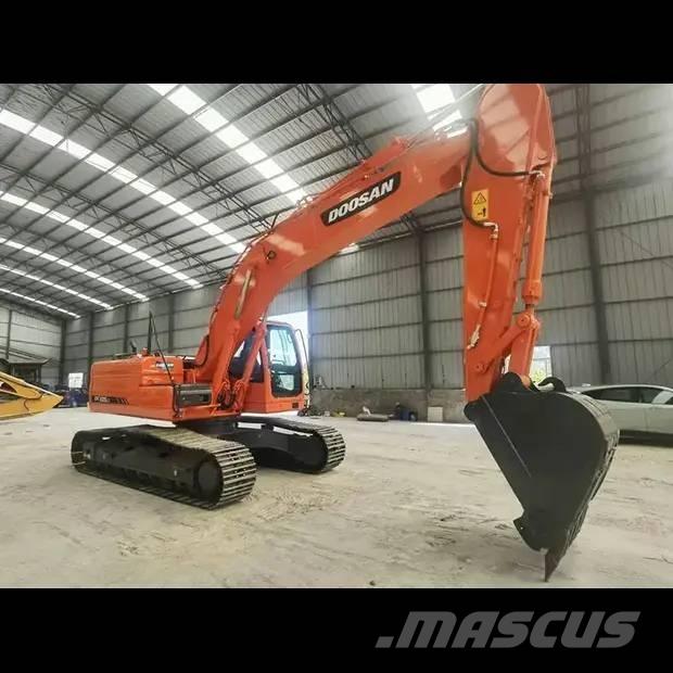 Doosan DX 225 LC Escavadoras de rastos