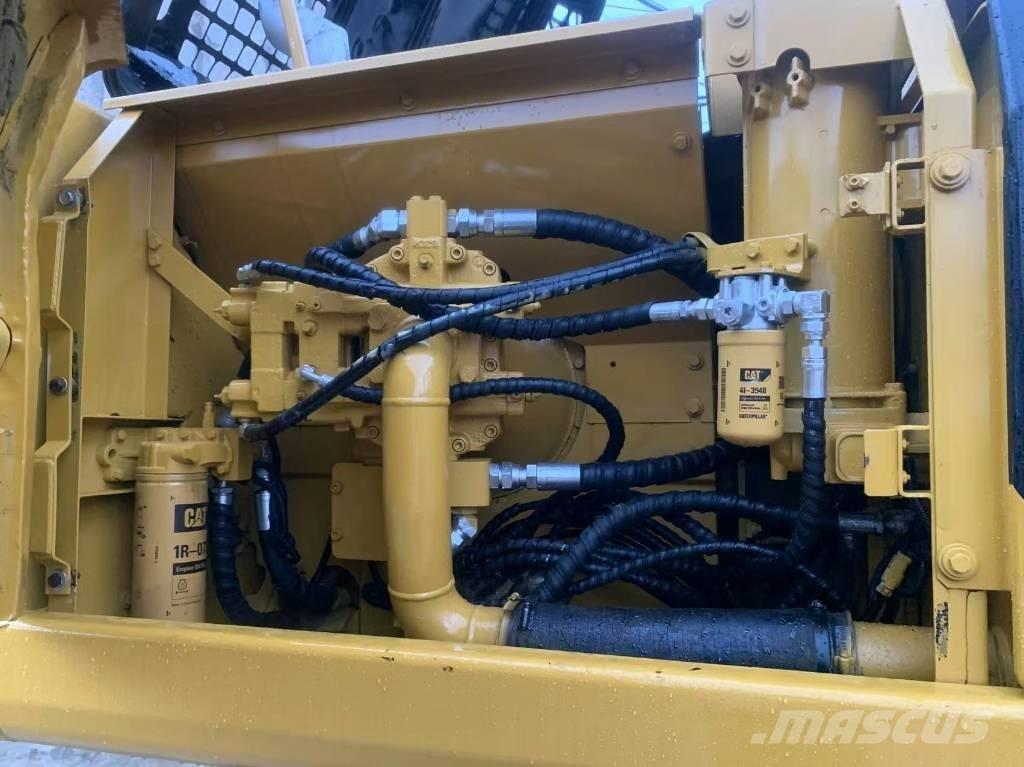 CAT 325 B L Escavadoras de rastos