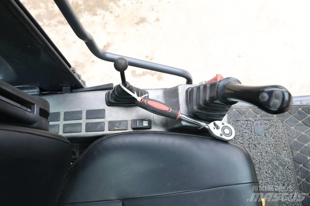 Doosan DX 75-9 C Mini Escavadoras <7t