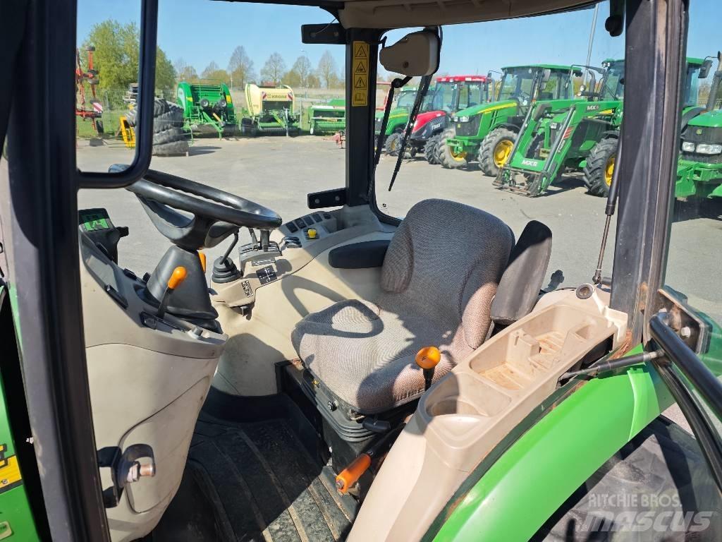 John Deere 3720 Tractores compactos