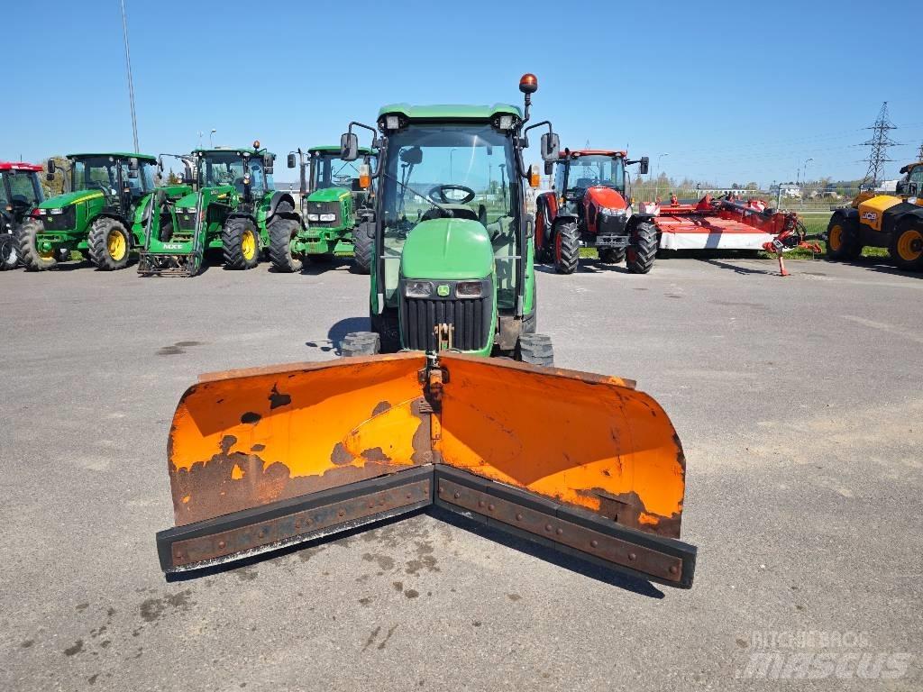 John Deere 3720 Tractores compactos