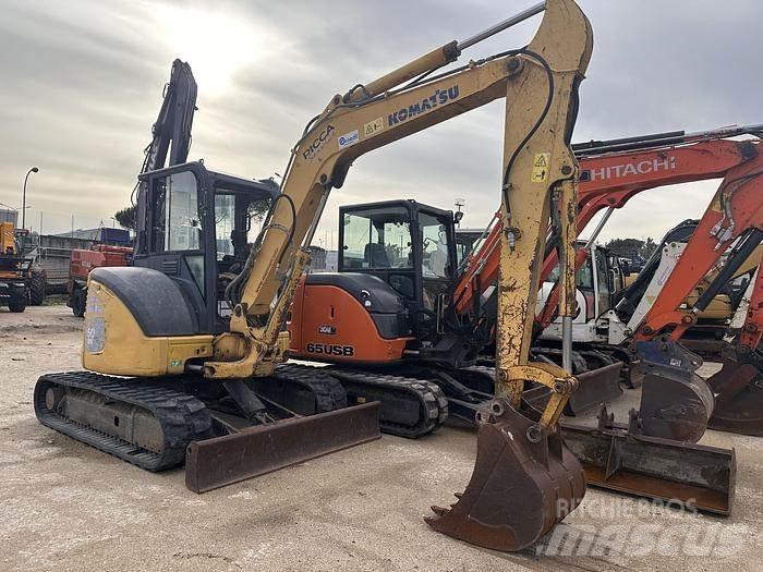 Komatsu PC30 Mini Escavadoras <7t