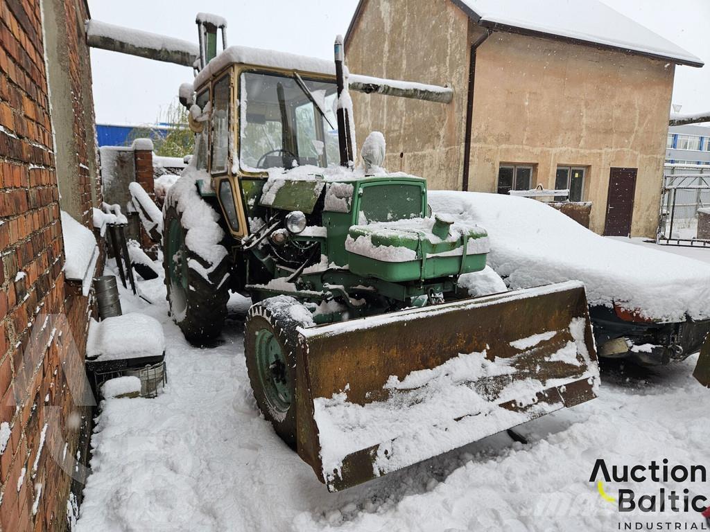  EO 2621B3 Tratores Agrícolas usados