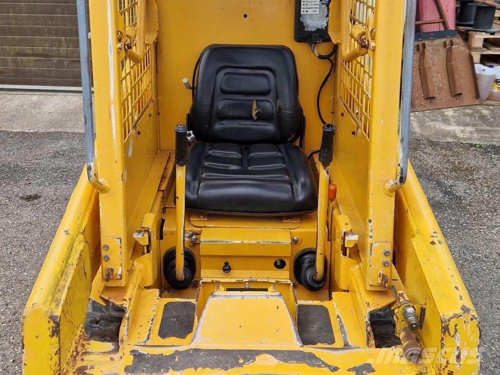 Bobcat 453 Carregadoras de direcção deslizante