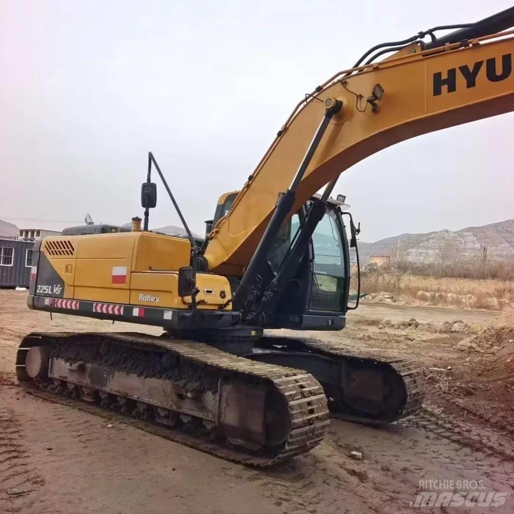 Hyundai R225LVS Escavadoras de rodas