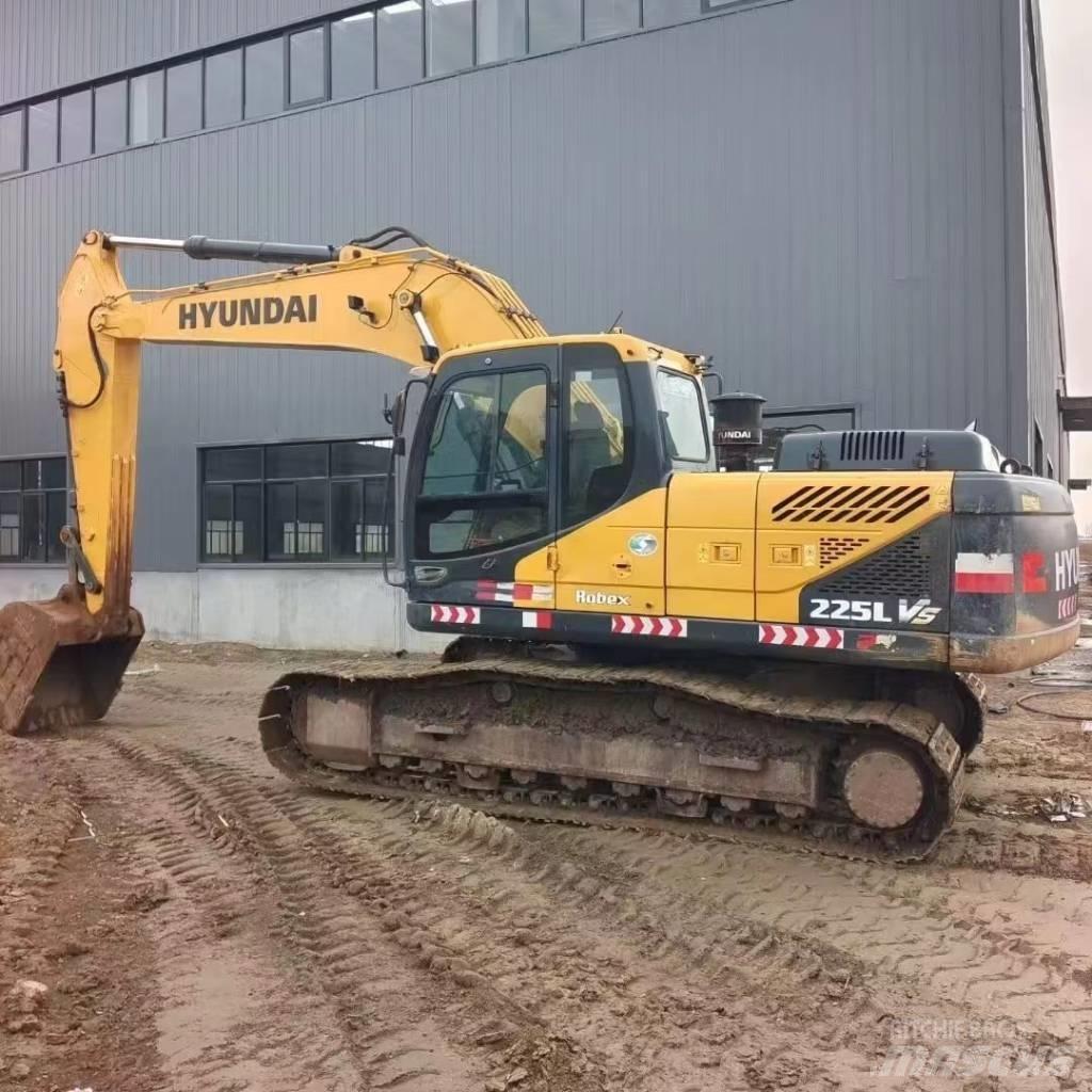 Hyundai R225LVS Escavadoras de rodas