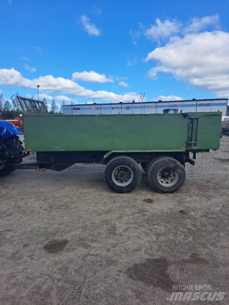  Maansiirtokärry Sisu Outros reboques agricolas