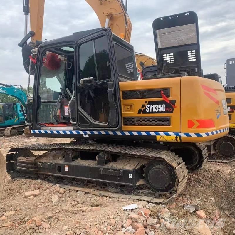 Sany SY 135 Escavadoras de rastos