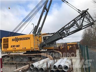 Sennebogen S 690 Escavadoras reboque