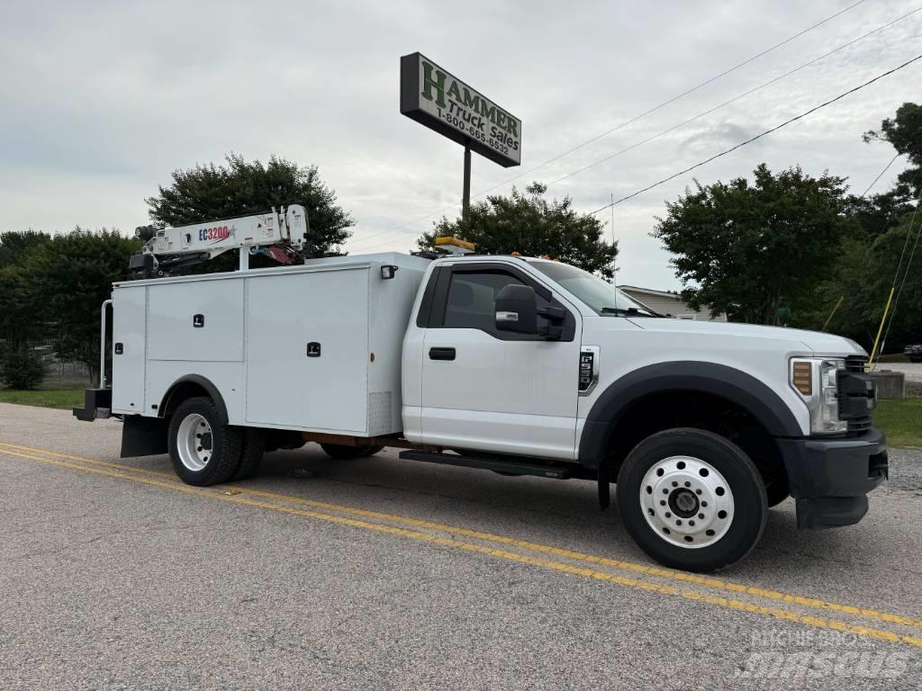 Ford F 550 Pick up de caixa aberta