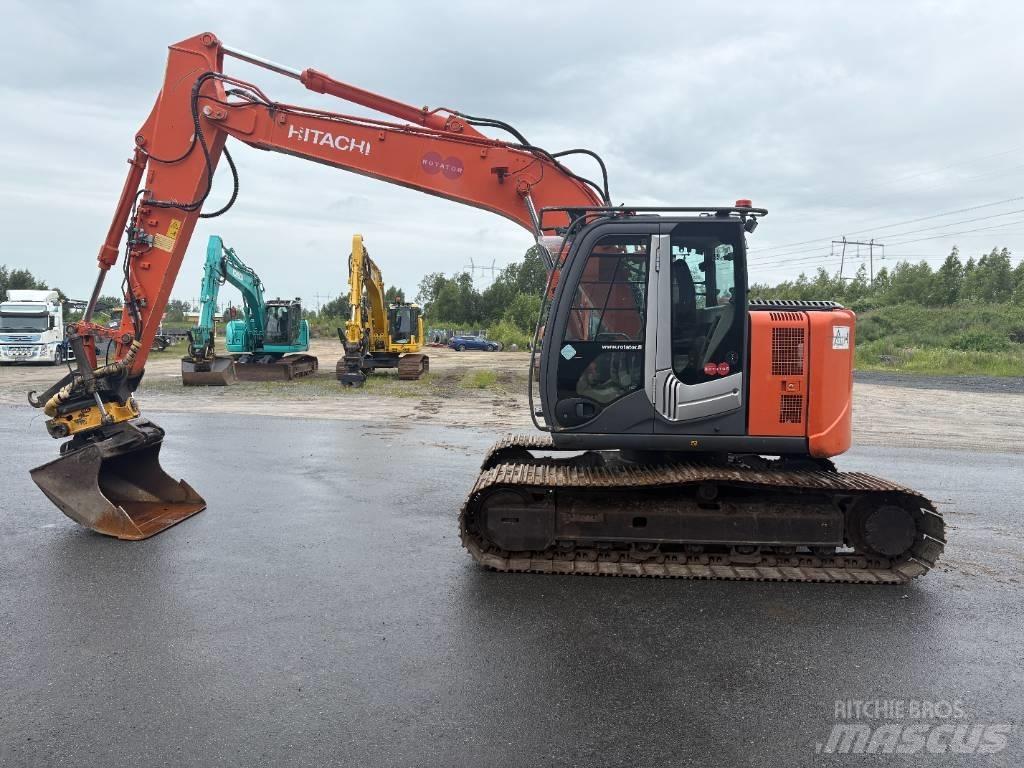 Hitachi ZX135US-3 Escavadoras de rastos