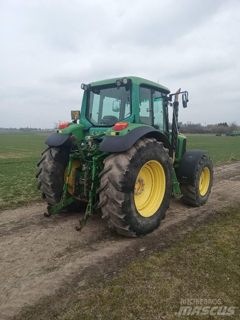 John Deere 6820 AQ Tratores Agrícolas usados