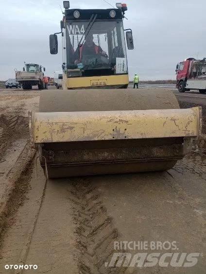 Bomag BW 213 D-4 Cilindros Compactadores monocilíndricos
