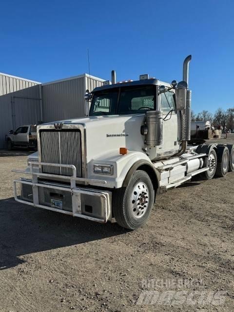 Western Star 4900 Tractores (camiões)