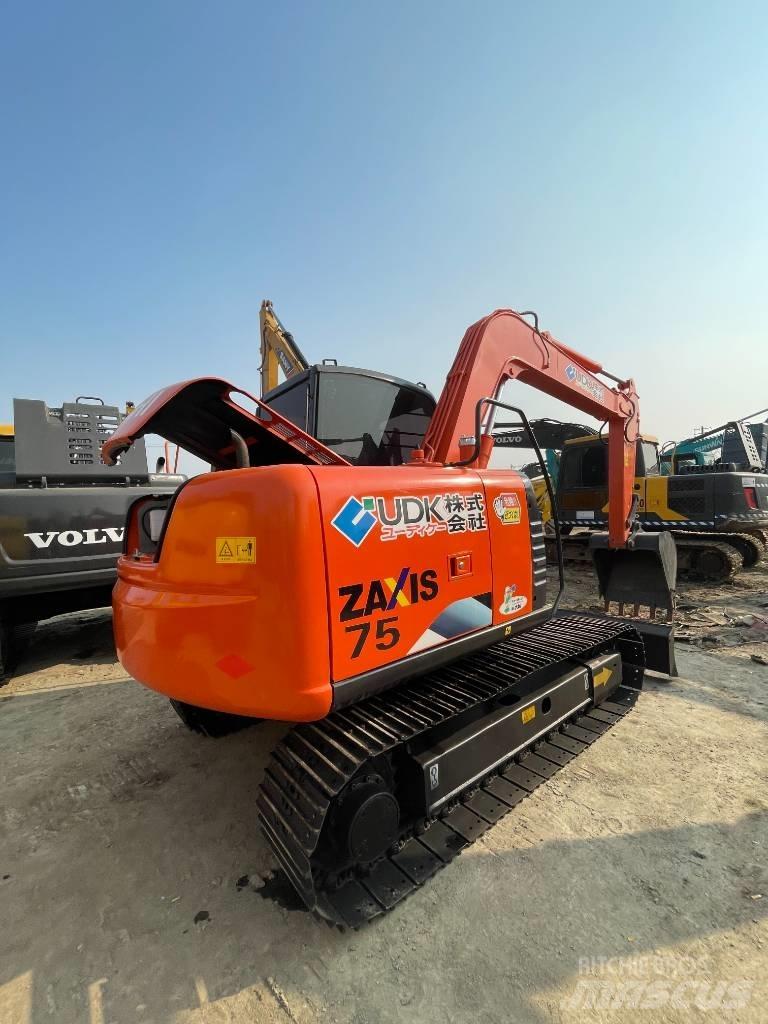 Hitachi ZX 75 Escavadoras de rastos