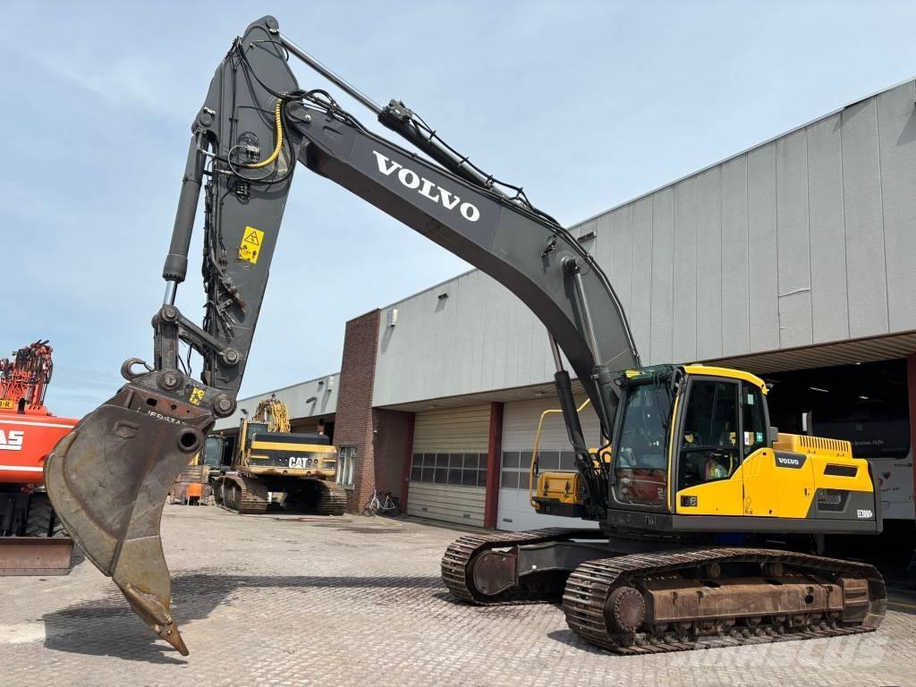 Volvo EC 300 D L Escavadoras de rastos