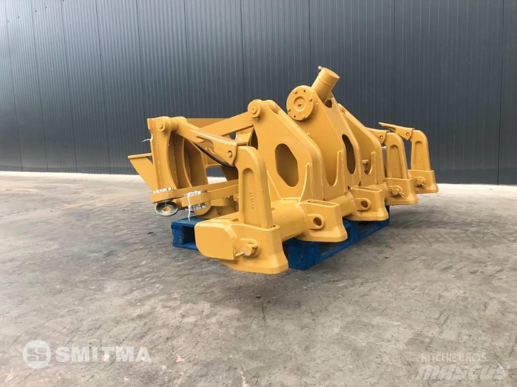 CAT 160M2 Escarificadores