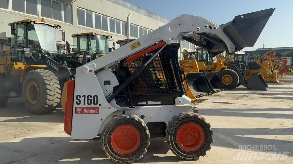 Bobcat S 160 Carregadoras de direcção deslizante