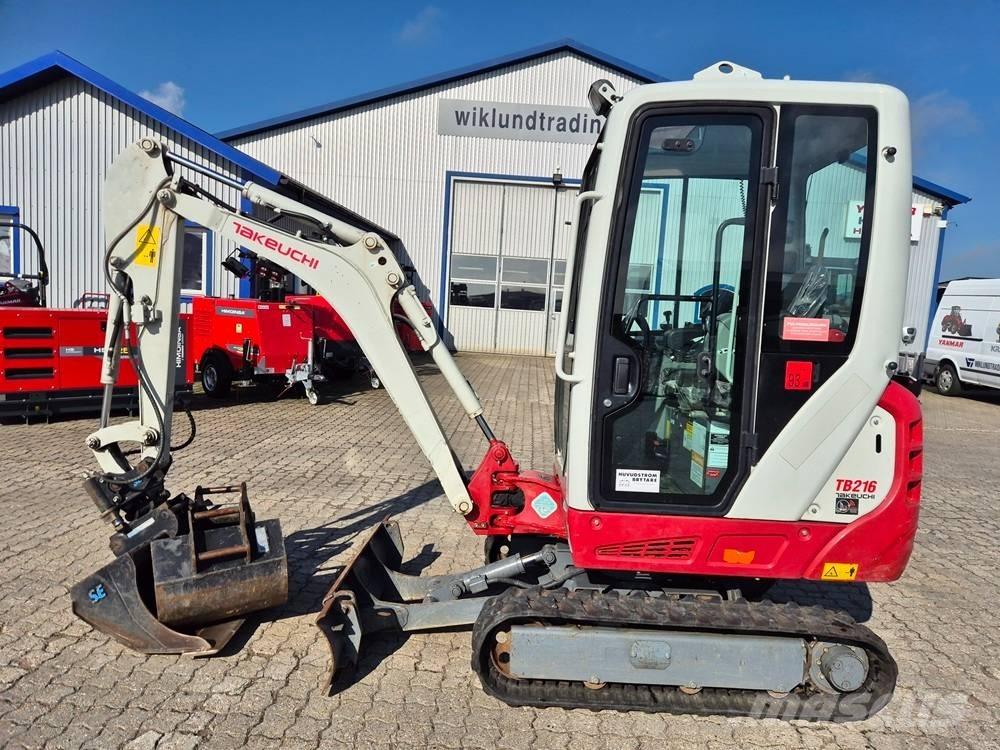 Takeuchi TB 216 Mini Escavadoras <7t