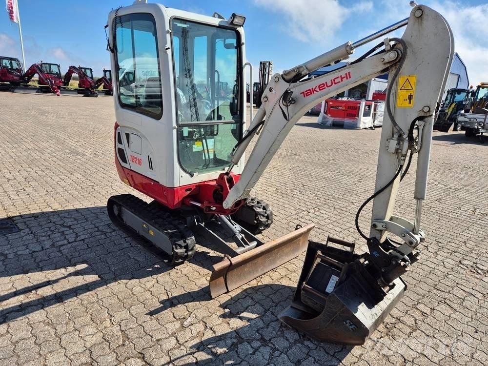 Takeuchi TB 216 Mini Escavadoras <7t