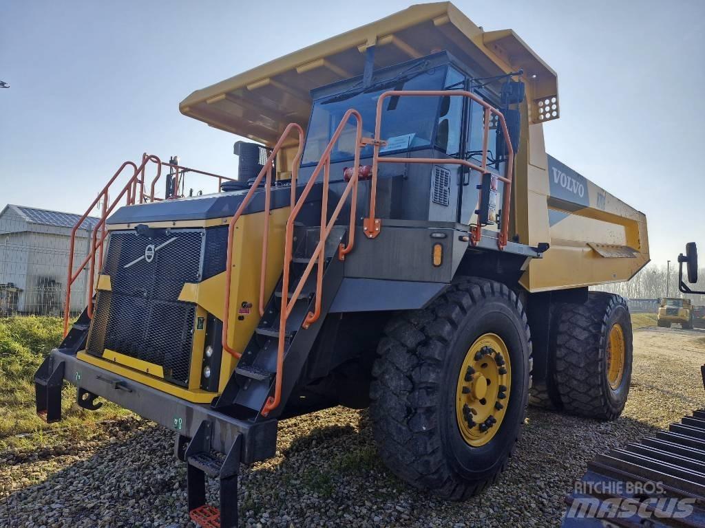 Volvo R 70 D Camiőes dumper basculantes rígidos