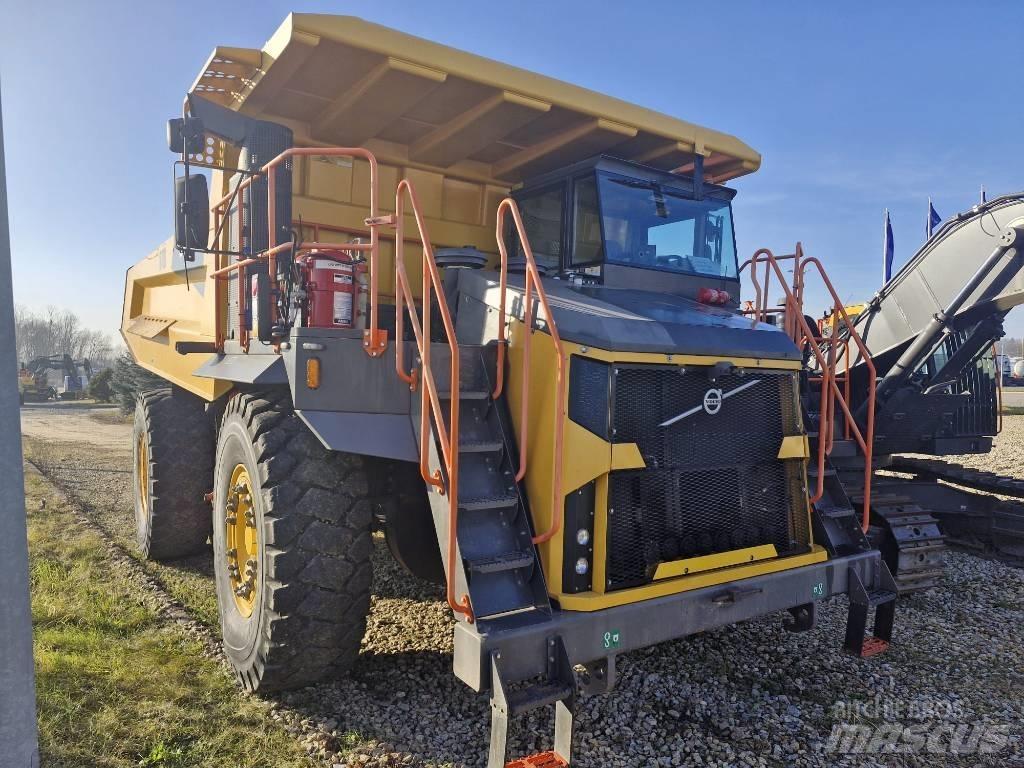 Volvo R 70 D Camiőes dumper basculantes rígidos
