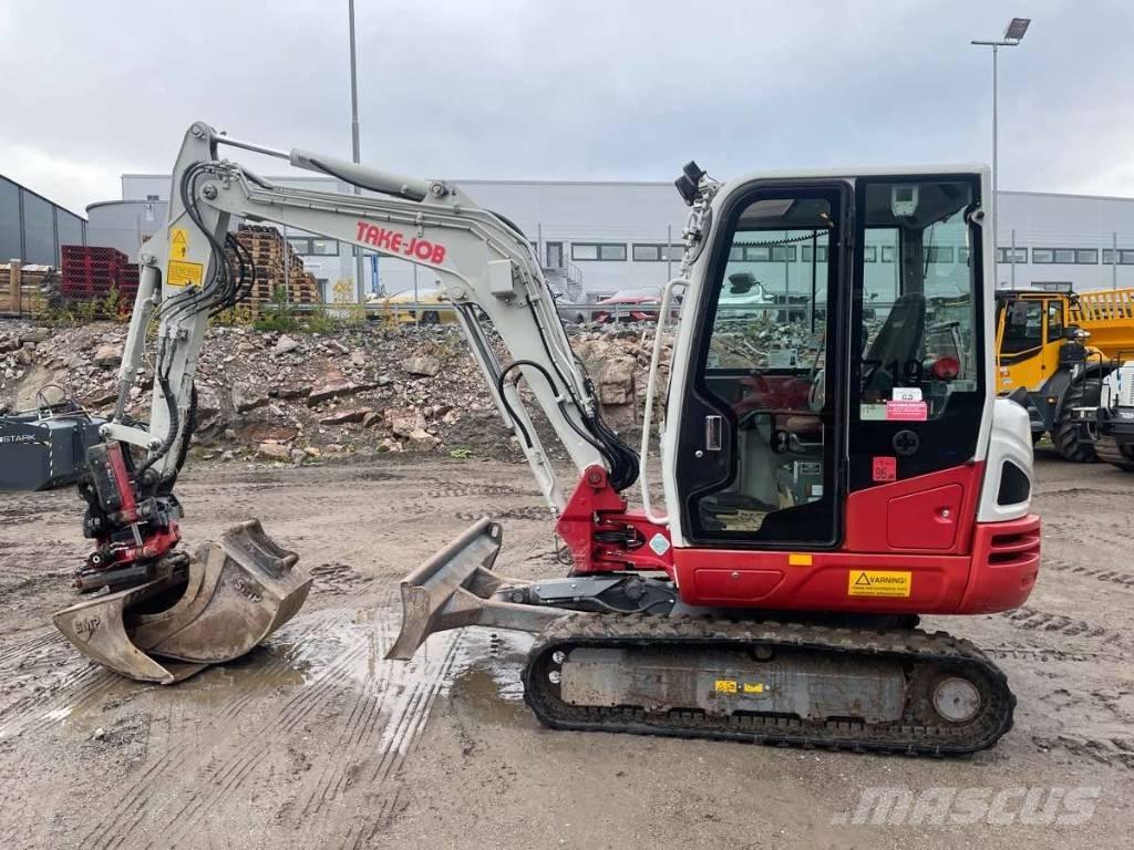 Takeuchi TB 240 Mini Escavadoras <7t
