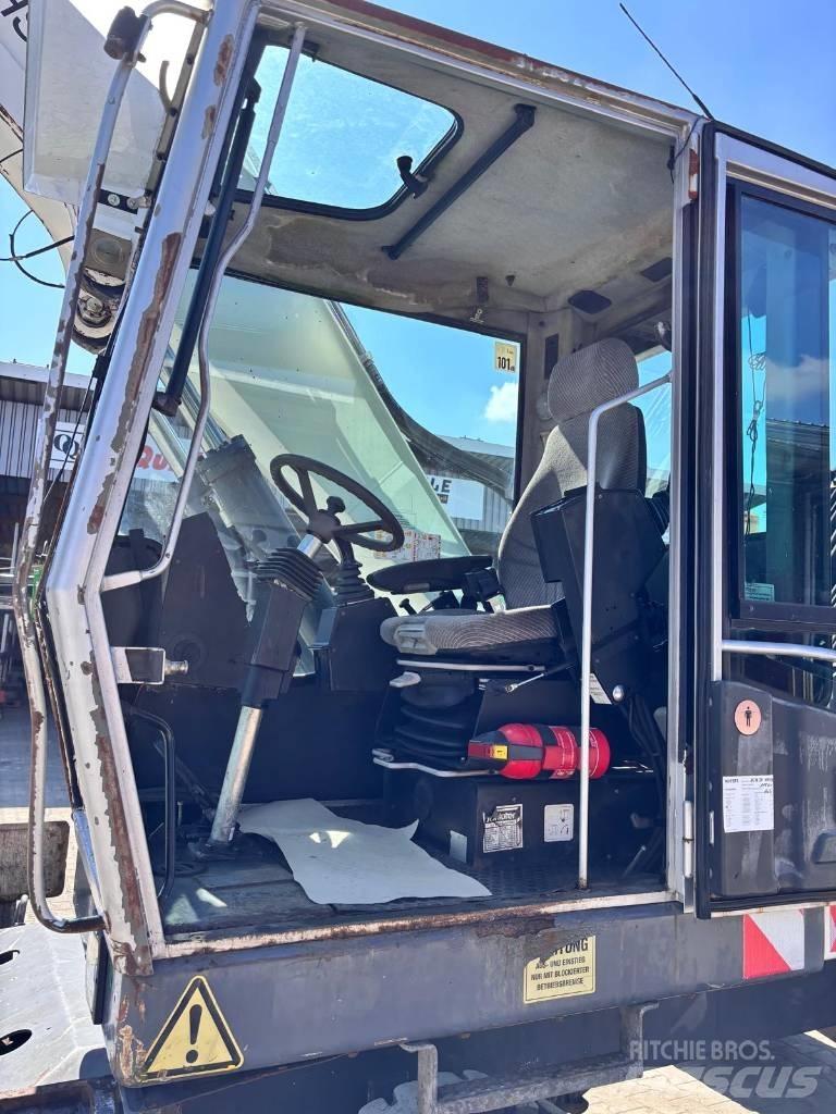 Fuchs MHL 320 Manipuladores de resíduos / indústria