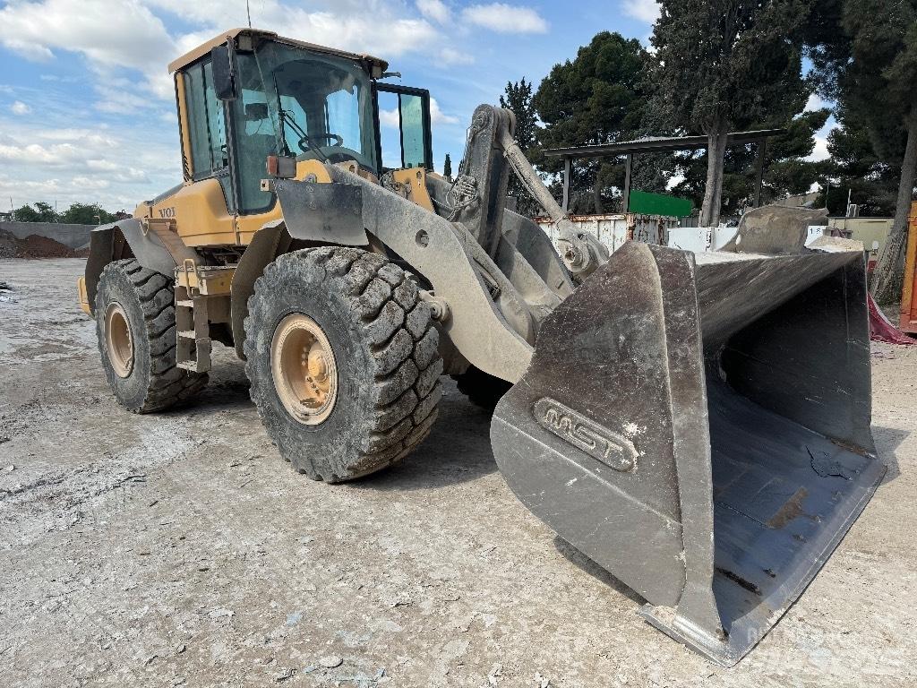 Volvo L 120 F Pás carregadoras de rodas