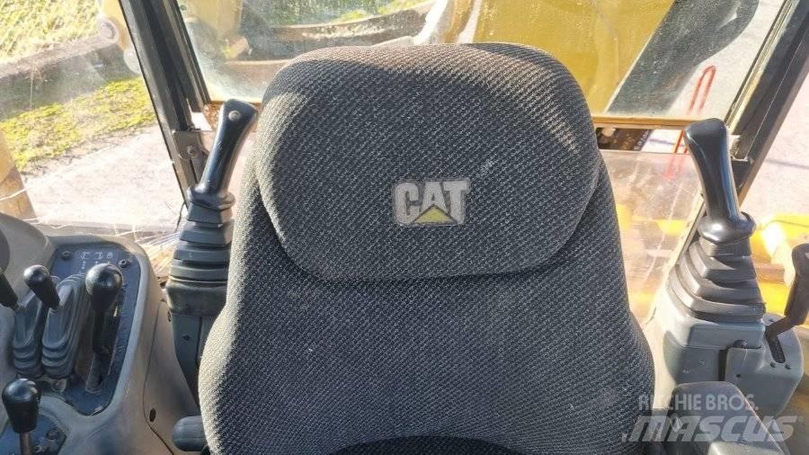 CAT 432D Retroescavadoras