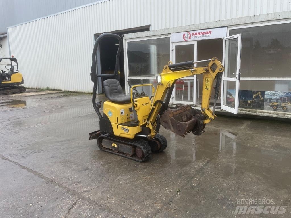 Yanmar SV08 (AH930) Mini Escavadoras <7t