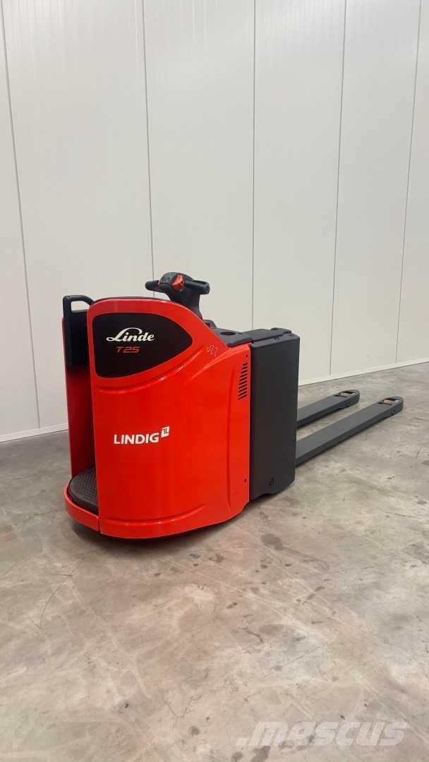 Linde T25SP Self propelled stackers